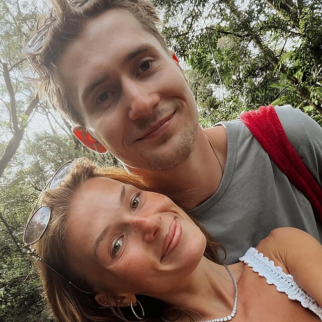 Nikola Mertlov�, Martin Ne�as