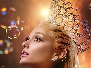 Ariana Grande v muzik�lu Wicked