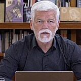 Petr Pavel v �iv�m streamu.