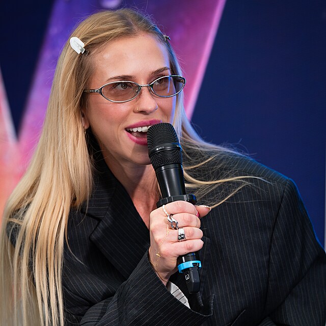 Mariana Pracha�ov� byla hostem debaty moderovan� Dominikem Vr�ansk�m.