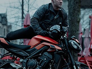 Tom Hardy Mobland