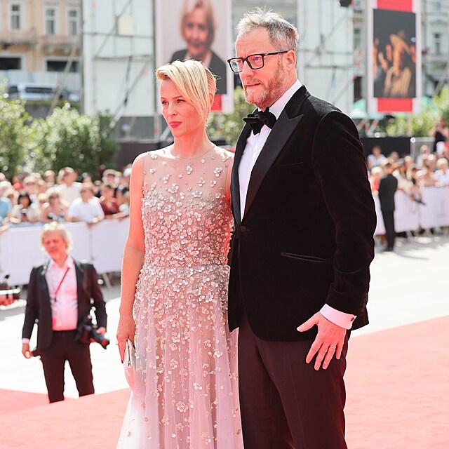 KVIFF, Kry�tof Mucha s man�elkou