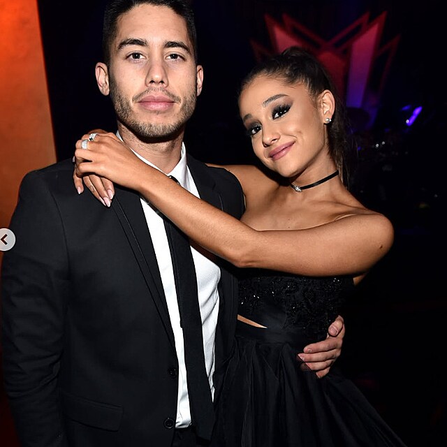 Ariana Grande je zp�t s Rickym Alvarezem