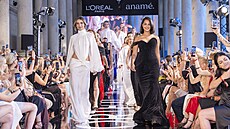 KVIFF 2026, exkluzivní módní p�ehlídka, kterou L�Oréal Paris po�ádá ve...