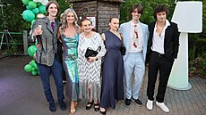 Pavlína Po�ízková, Eva Holubová a Karolína Zde�ková na Innogy party b�hem 60....