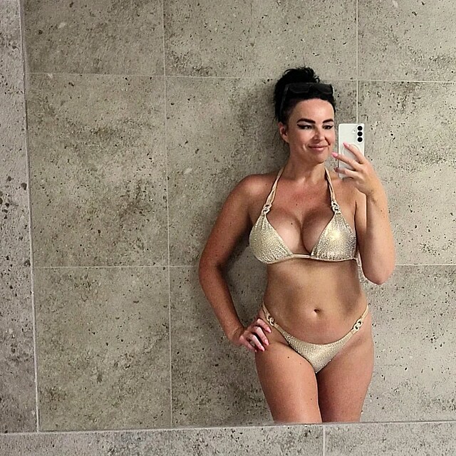 Ivana je sexy �ena.