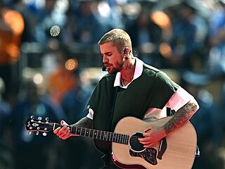 Justin Bieber v halftime show