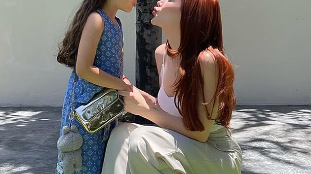 Influencerka Adriana Garc�a zem�ela p�i plastick� operaci