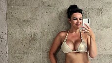 Ivana je sexy �ena.