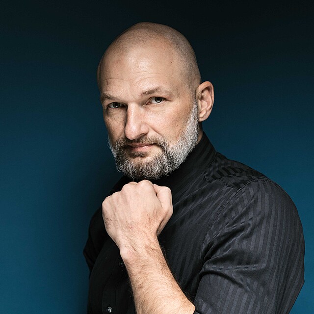 Adam Doln�k