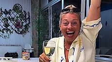 Lucie Borhyová, léto, jídlo, víno
