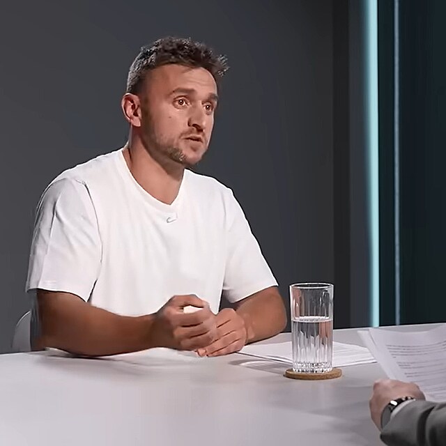 rozhovor DVTV - Taras Povoroznyk uznal chyby na sv�m kempu