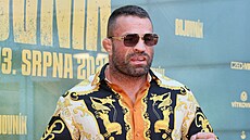 Karlos Vémola na slavnostní premié�e filmu Bojovník