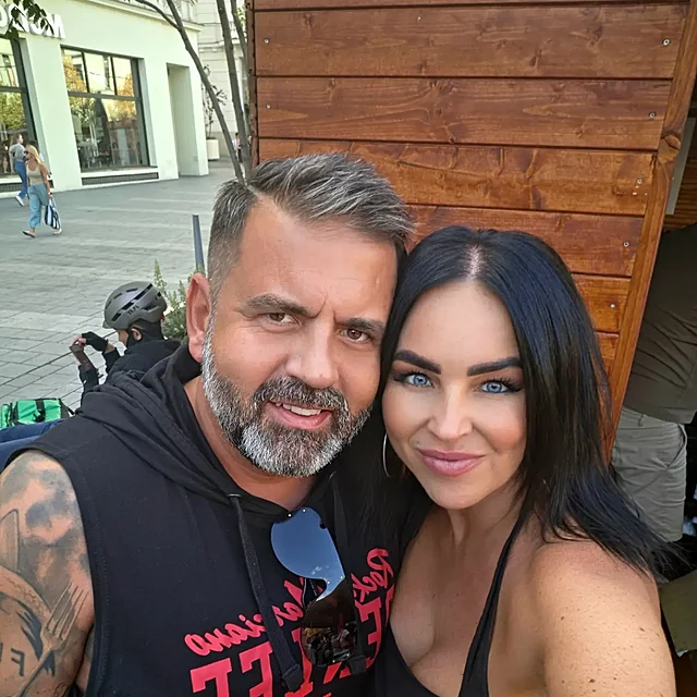 Radek Ka�p�rek se svou novou l�skou Ivou.