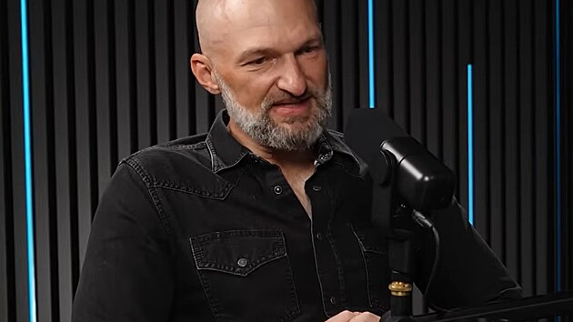 Adam Dolník - nový favorit Zrádc�