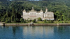 Grand Hotel des Iles Borromées stojí p�ímo na b�ehu Lago Maggiore ve Strese....