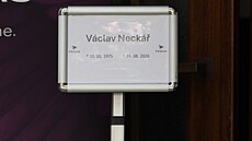 Poslední rozlou�ení s Václavem Necká�em mlad�ím v pra�ských Vr�ovicích