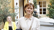 U� �est let ale neu�ívá léky a cítí se skv�le.
