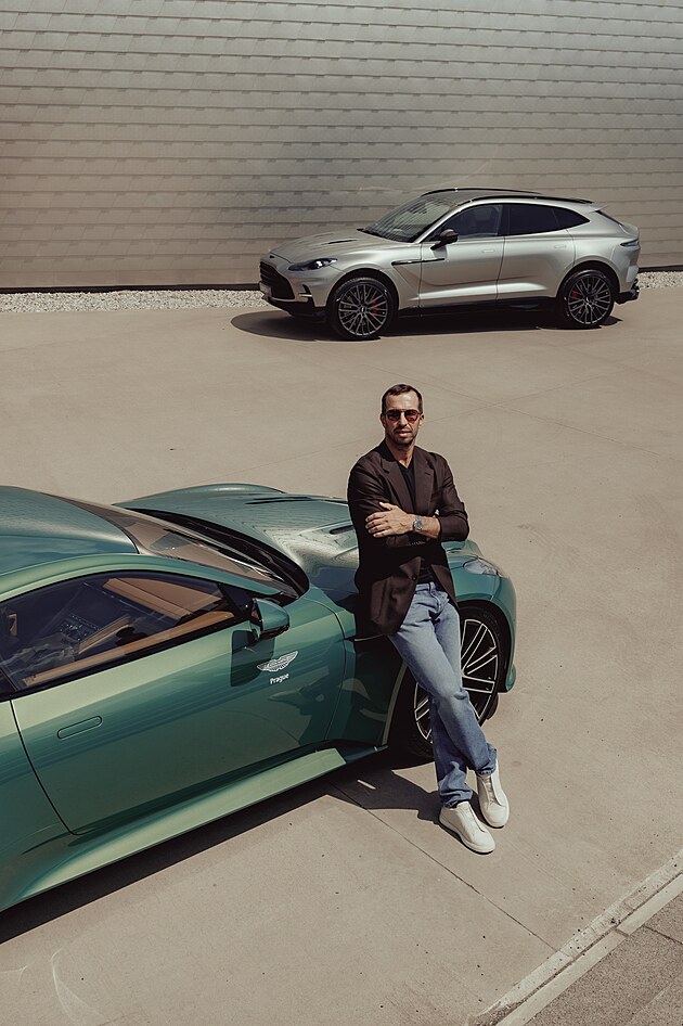 Radek �t�p�nek a Aston Martin