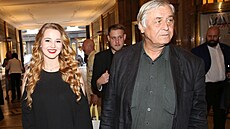 Zden�k �ák se svou dcerou. Práv� ona nyní pro Expres.cz uvedla na pravou míru...