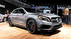 Osobní v�z Mercedes-Benz GLA, který získá jeden z hlasujících
