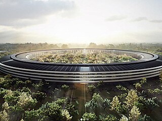 Apple Park - Cupertin. Ilustra�n� foto ze Silicon Valley.