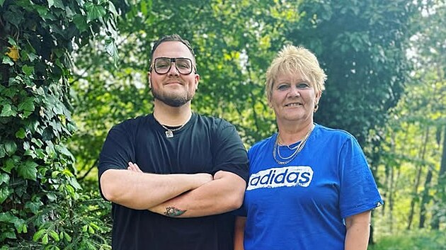 FattyPillow se svou maminkou