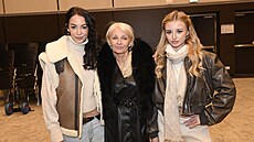 Agáta Hanychová, Veronika �ilková, Kordula Stropnická