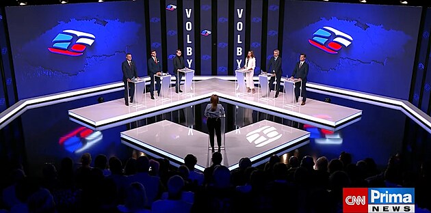Pavl�na Wolfov� moderuje p�edvolebn� debatu
