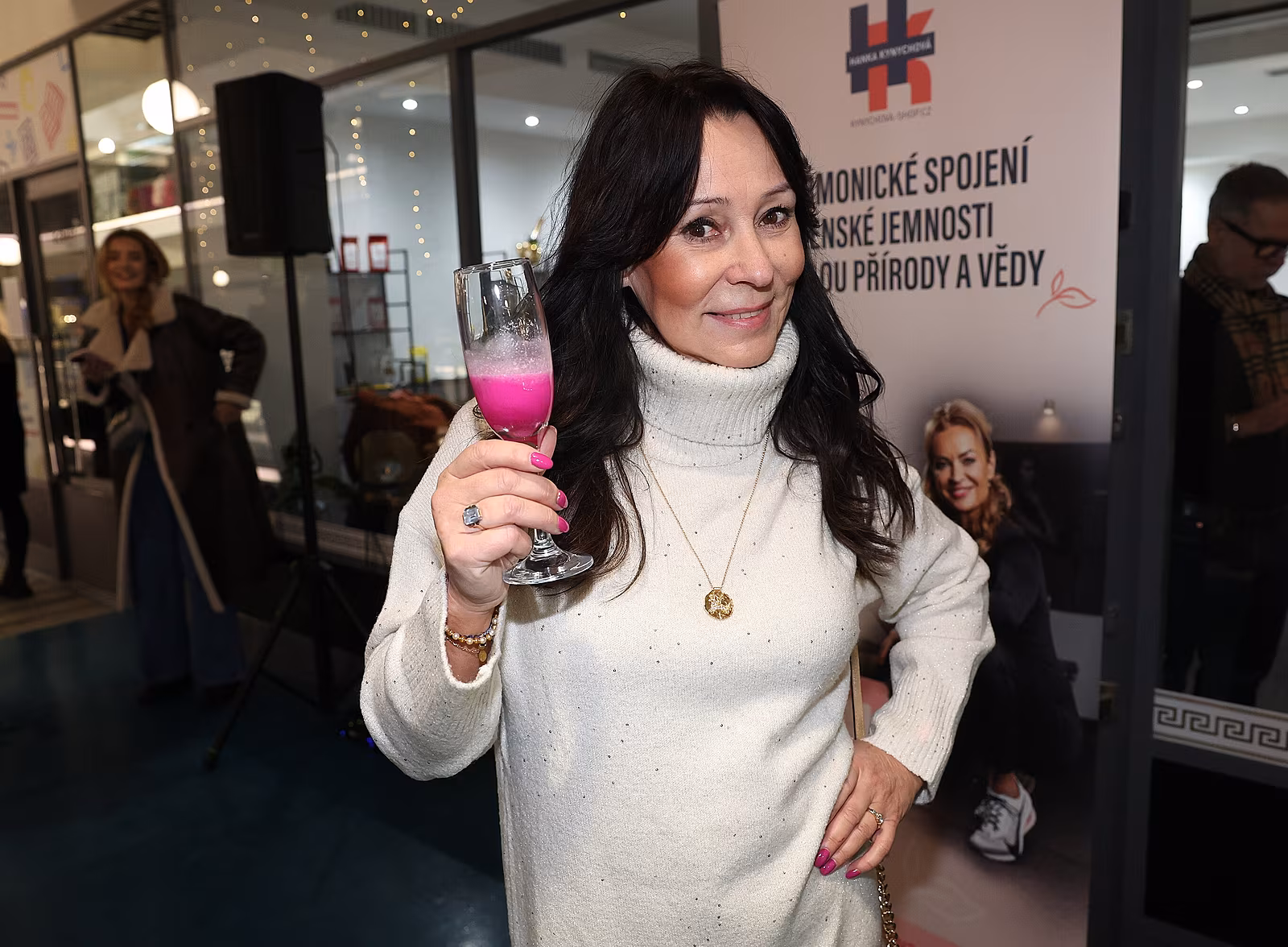 Vypad� nezlomn�, ale i Heidi Jank� te� potr�pilo zdrav�.