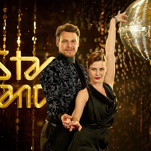 Se svou partnerkou pat�� u� dnes k velk�m favorit�m.