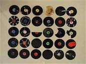 Milan Kní�ák: Destruovaná hudba