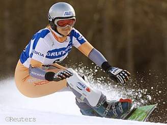 Francouzka Blancová v paralelním obím slalomu