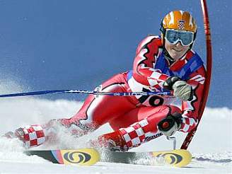 Janica Kosteliová v obím slalomu