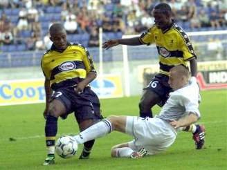 Abraham v souboji s hrái Sochaux