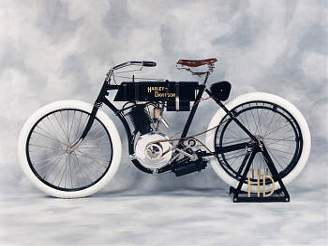 První Harley-Davidson