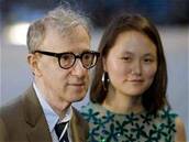 Woody Allen se ženou Soon Soon Yi