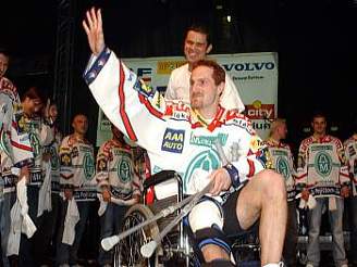 Milan Hejduk na vozíku