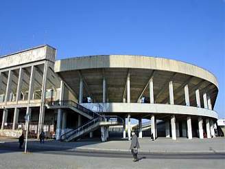Strahovský stadion v Praze je s rozlohou esti hektar nejvtím stadionem na svt.