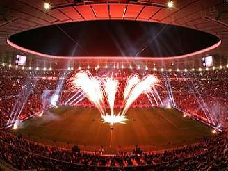 Ohostroj na mnichovském stadionu