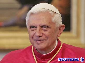 Benedikt by chtl vydávat mén encyklik ne Jan Pavel II.