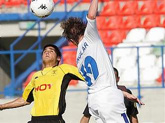 Beitar Jeruzalém - Liberec: inglár hlavikuje