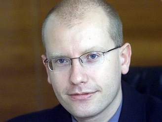 Ministr financí Bohuslav Sobotka po hlasování o rozpotu hýil spokojeností.