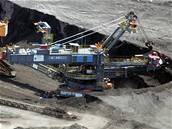 tyicet procent Mostecké uhelné stálo zejm osm a deset miliard korun. Ilustraní foto