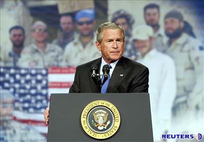 George Bush promluvil ke lenm Národní gardy