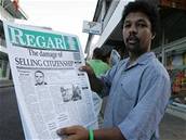 Seychelský kamelot s novinami o Radovanu Krejíovi