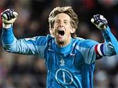 Edwin Van Der Sar se raduje