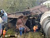 Srá�ka nákladních vlak�