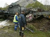 Inspekce vy�et�ila srá�ku vlak� u �elenice.