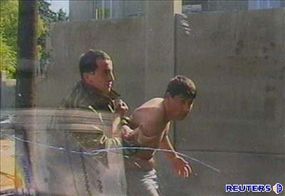 Rutí vojáci osvobodili rukojmí z policejní stanice. Ilustraní foto